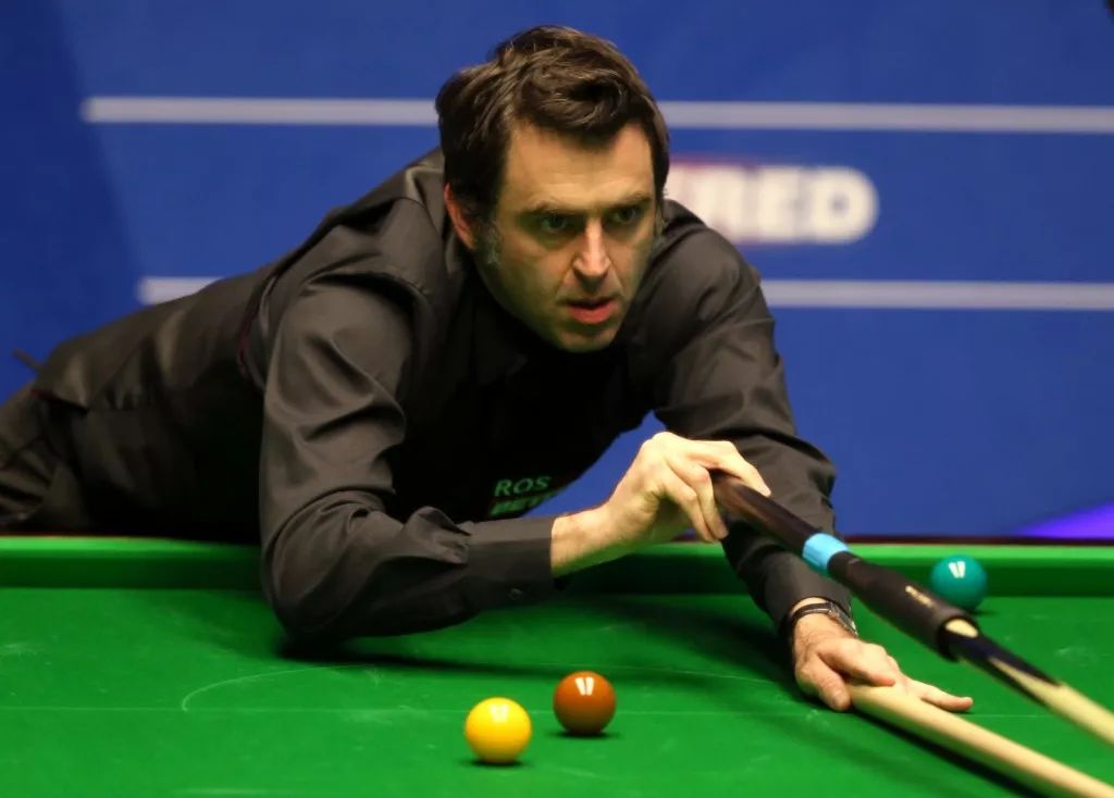 年友谊赛中 年友谊赛中